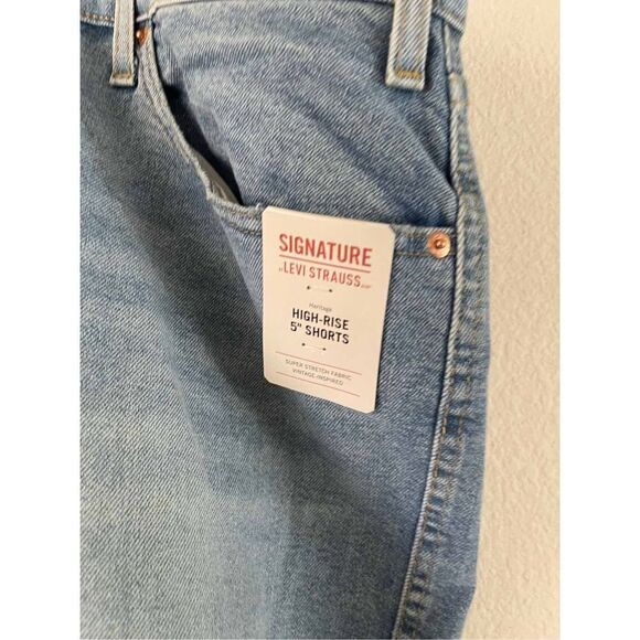 NWT Levi’s high rise‎ denim shorts size 28 - Picture 4 of 6